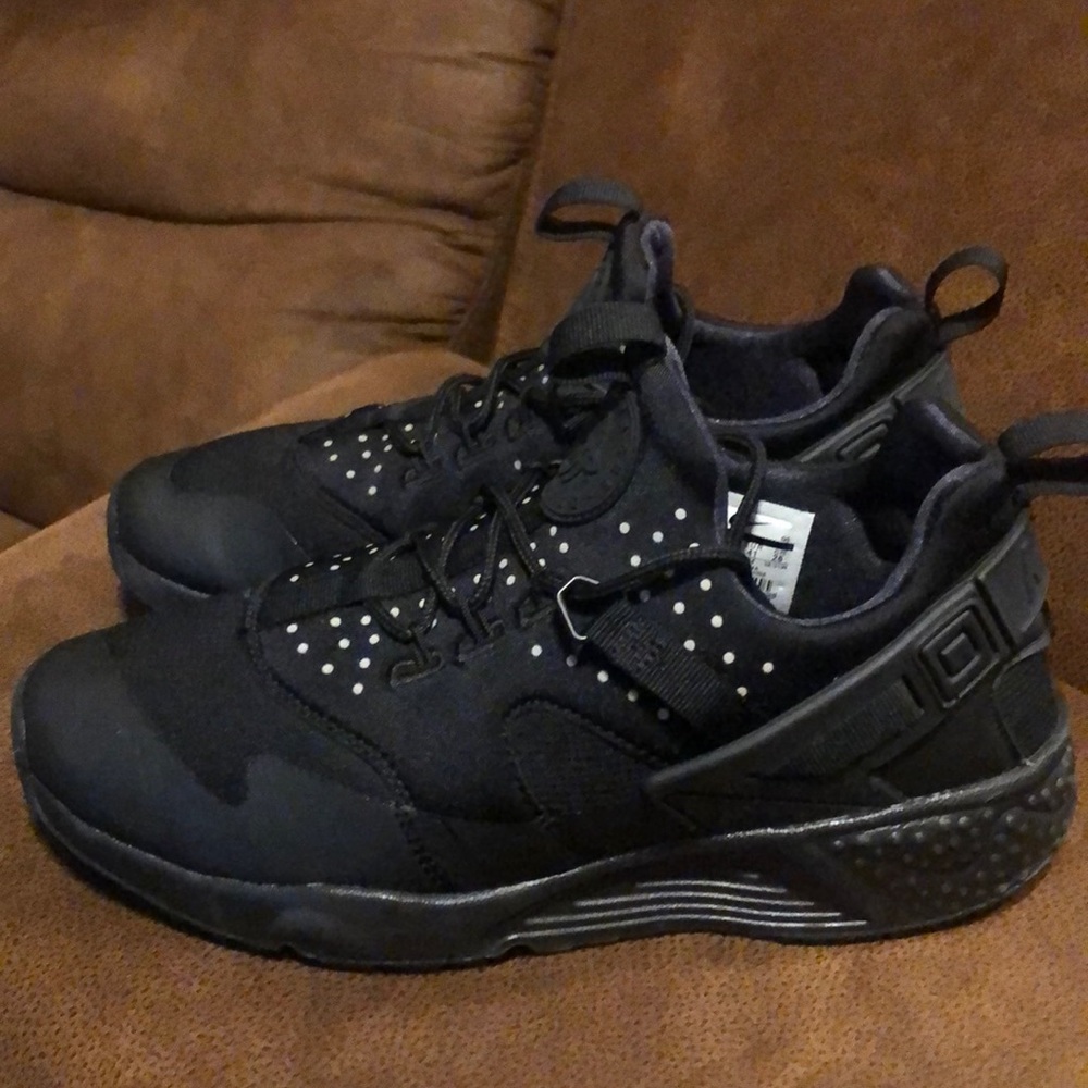 Air Huarache Utility 'Triple Black'